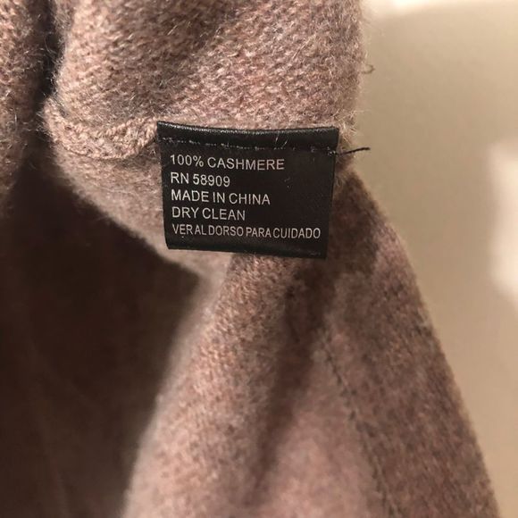 Antonio Melani Women’s M Medium Sienna Cashmere 3/4 Sleeve Turtleneck - Picture 4 of 5